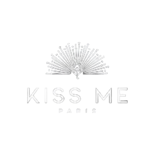 kiss me in paris logo